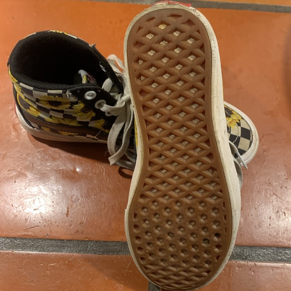 Vans High-tops (Custom Made) - Picture 4 of 9